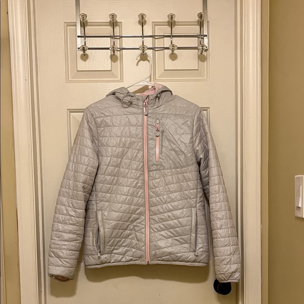 Vineyard Vines Gray Puffer Jacket with Pink Accents